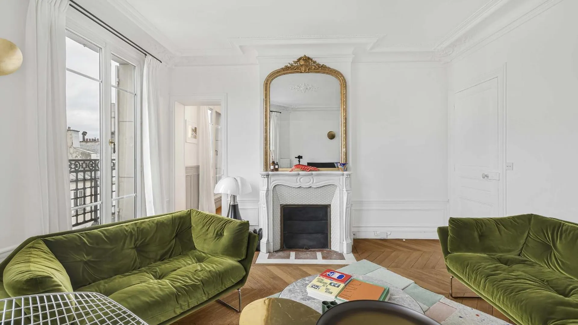 Un Piano Appartement Parijs